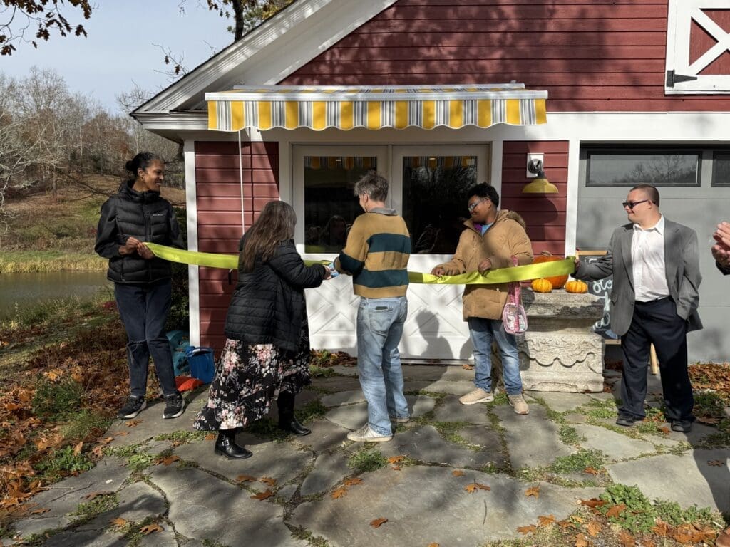 Lonely Worm Farm Ribbon Cutting