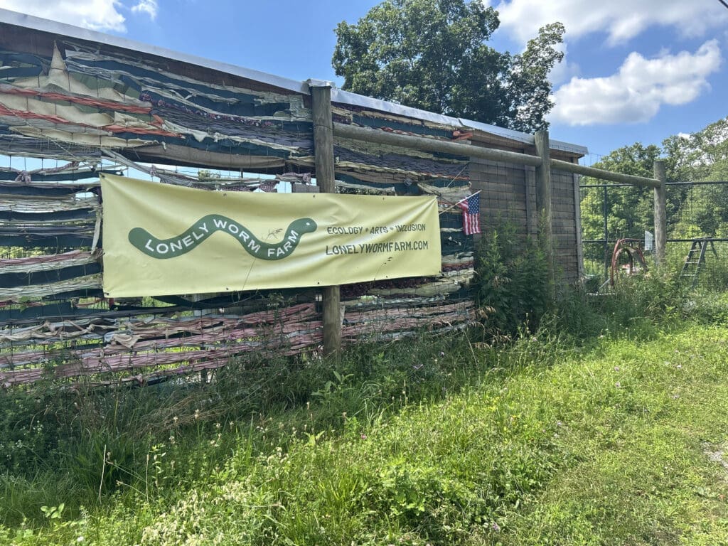 Lonely Worm Farm I-SAIL